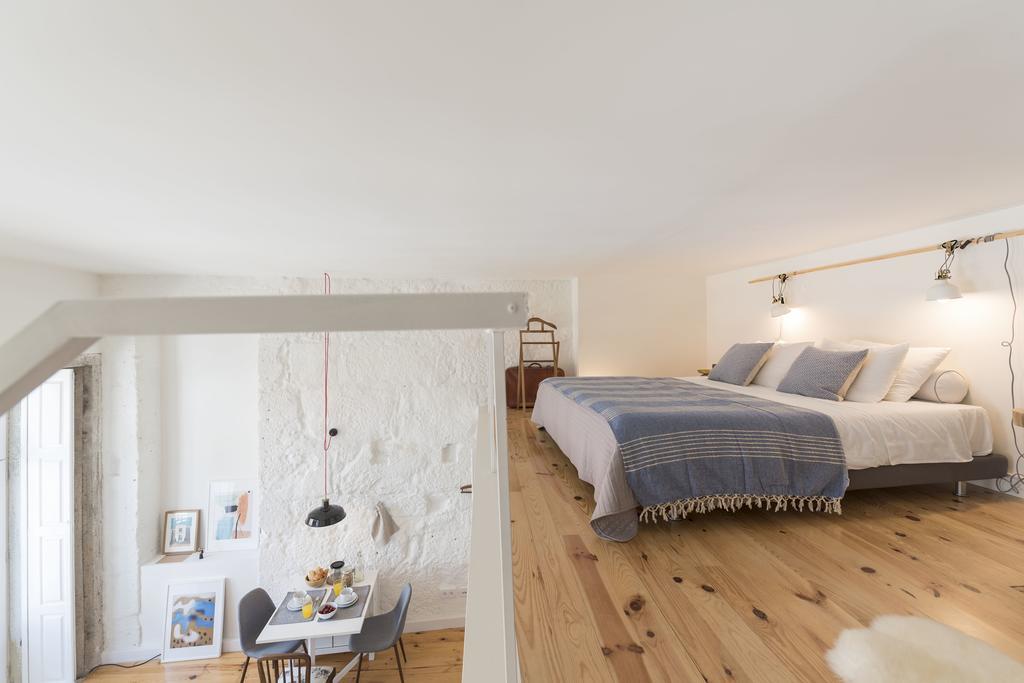Lovelystay - Cativo Mezzanine Studio Porto Buitenkant foto