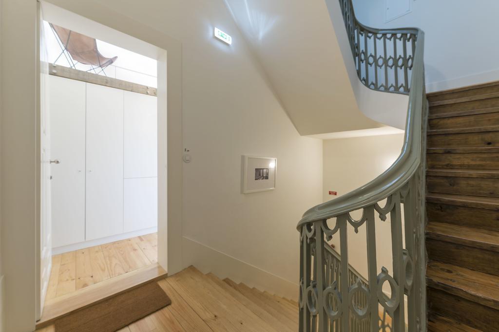 Lovelystay - Cativo Mezzanine Studio Porto Buitenkant foto